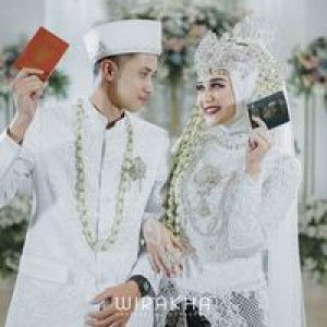 Nita Cahyani profile icon