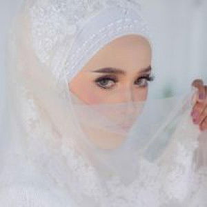 Nadia Pradu profile icon