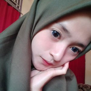 Ira Restiana profile icon