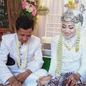 Sri Wulan profile icon