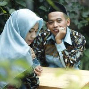 Iqoh Aja (Siti Mutobiqoh) profile icon