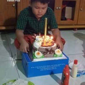 Quoc Nguyen profile icon