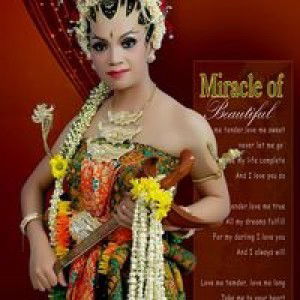 Rianti Sugiyanto profile icon