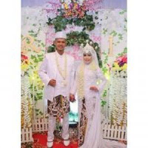 Rahcma Wati profile icon