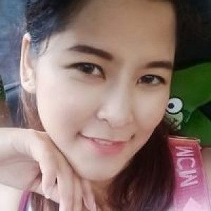 Warunee Roengluay profile icon