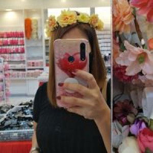 Elle Bana profile icon