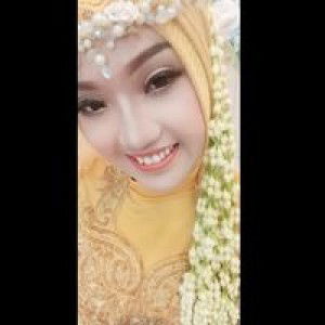 Roby Sugiarti profile icon