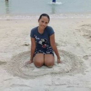 Roseanne Vendiola profile icon