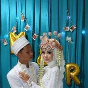 Milmil Yasmiani profile icon