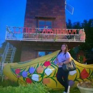 Rhia Capiral Nery profile icon