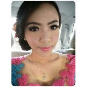 martha dewi profile icon