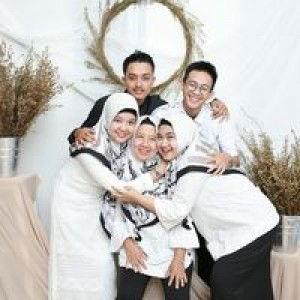 Lala ElLa profile icon