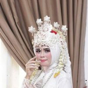 FitriYani profile icon