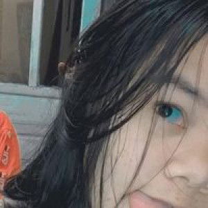 Widha Triani profile icon