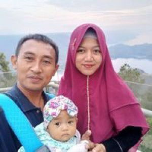 Imania Larasati profile icon