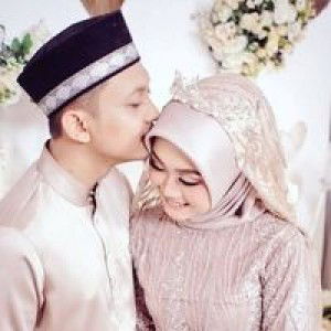 Dinar Suci Mayaratih profile icon