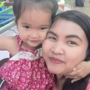 Bee Saranya Kamsanit profile icon