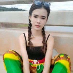 Pam Naporn profile icon