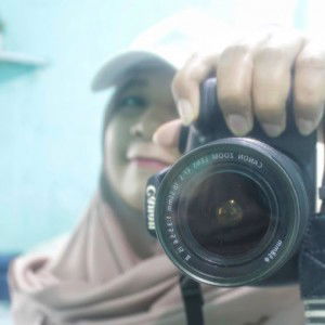 Yulia Dhanoeatmadja profile icon