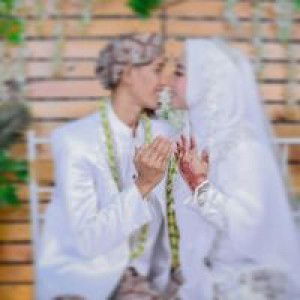 Kus Dwi Ambarwati profile icon