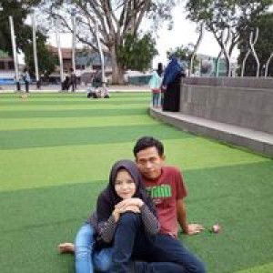 Erni yuliani profile icon