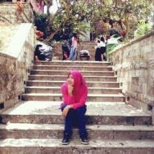 Ratna Juwita profile icon