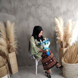 Zul Azizah profile icon