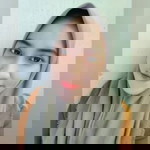 Putri Khinara profile icon