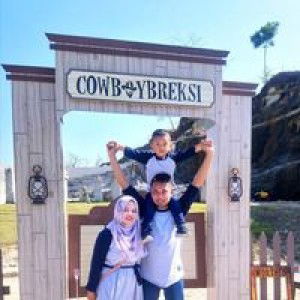 Dita Pratiwi profile icon