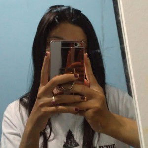 Riesti Mustaanah profile icon