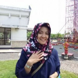 reny yulia andini profile icon