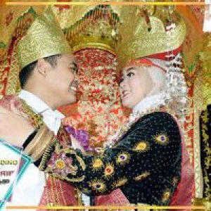 Yuni Ayu Sundari profile icon