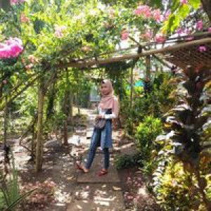 Desty Anna profile icon