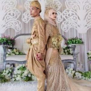 Putri Nuraini profile icon