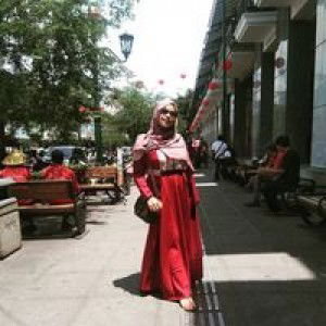 LA Maulida profile icon