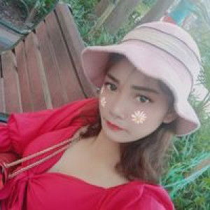 Trang Lê profile icon