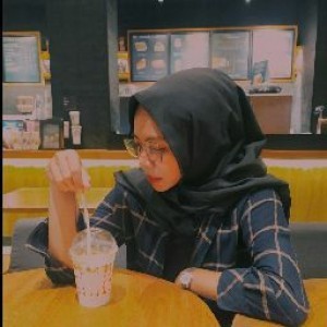 Astri Dewi Lukiawati profile icon