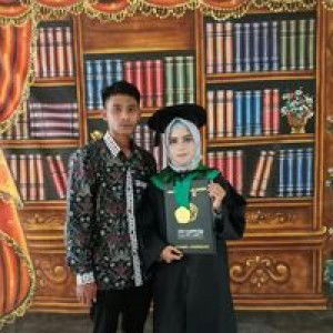 Tita Hartati profile icon