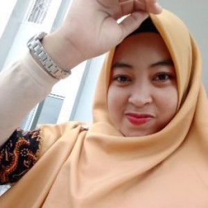 Nur Emi profile icon