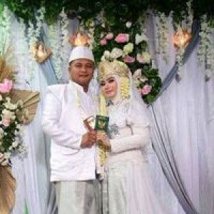 Iin Muhimah profile icon