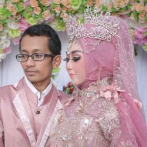 anie fitriany profile icon