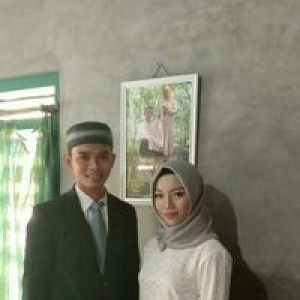 Setiya Rini profile icon