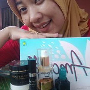 Ophy Andriana profile icon