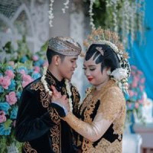 Wini Mawarni profile icon