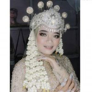 Shofi Kamaliyah profile icon