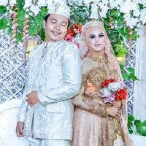 Leni Marlina profile icon