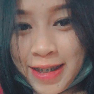 Dian Pertiwi profile icon