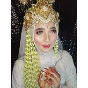 Karlina Azhwan profile icon