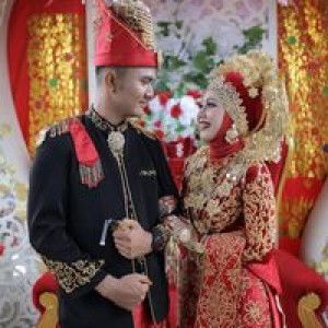 Ayu Agusni Rmp profile icon