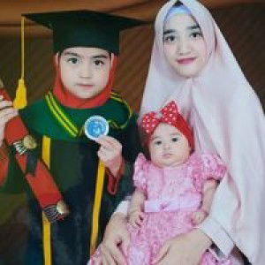 Siti Asyarah profile icon